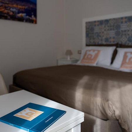 Tinellari Rooms Naples Exterior photo
